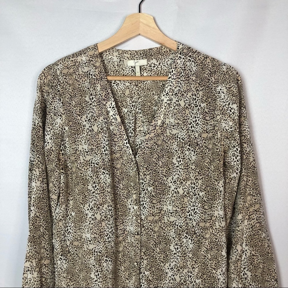 Anthropologie Joie Michi Animal Print Silk Long Sleeve Button Up Blouse S View 4